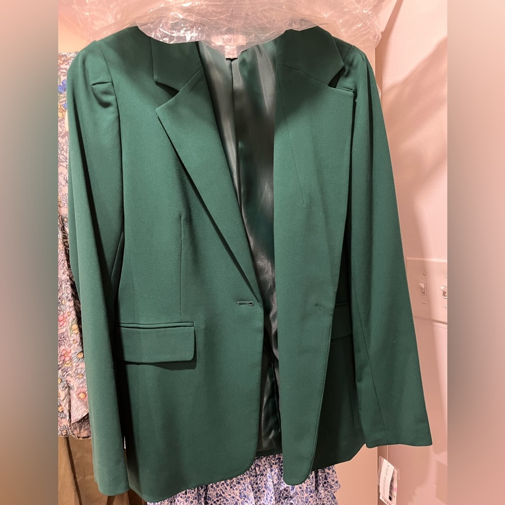 BRAND NEW green suit